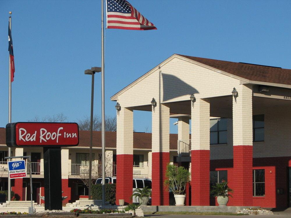 Hometowne Studios By Red Roof San Antonio E - Frost Bank Center Екстериор снимка